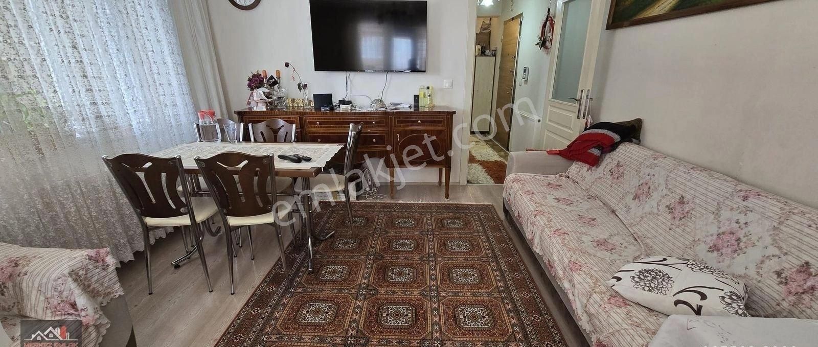 Bahçelerüstü Mah 3+1 Zemin Giriş Ön Cephe 110 M2 Balkonlu
