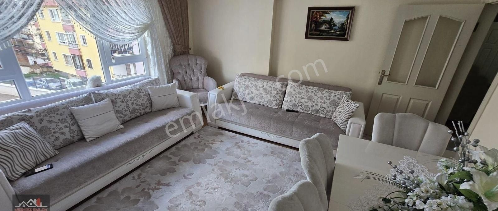 Bahçelerüstü Mah 3+1 Kat 2 Ön Cephe 118 M2 Montalamalı