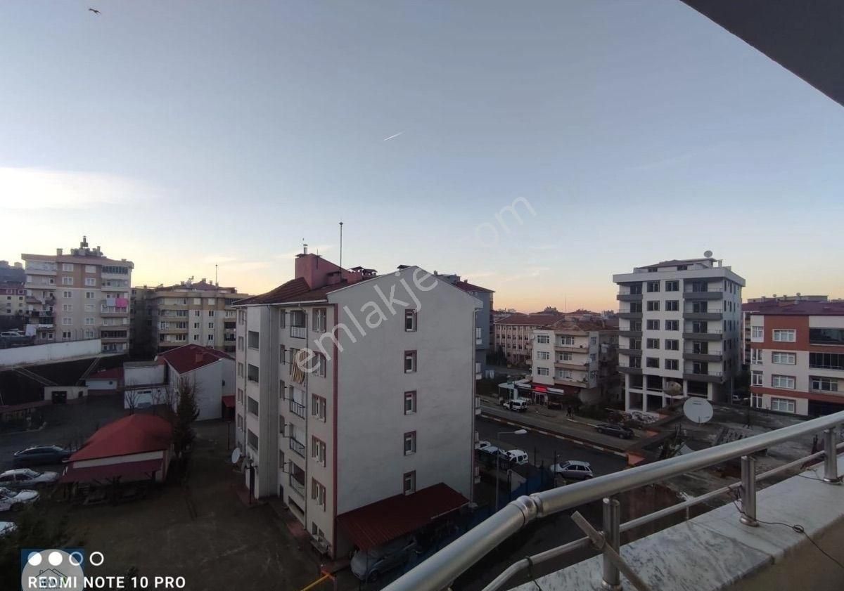 Giresun Görele Yeşıltepe De Satılık Eşyalı 2+1 Daire