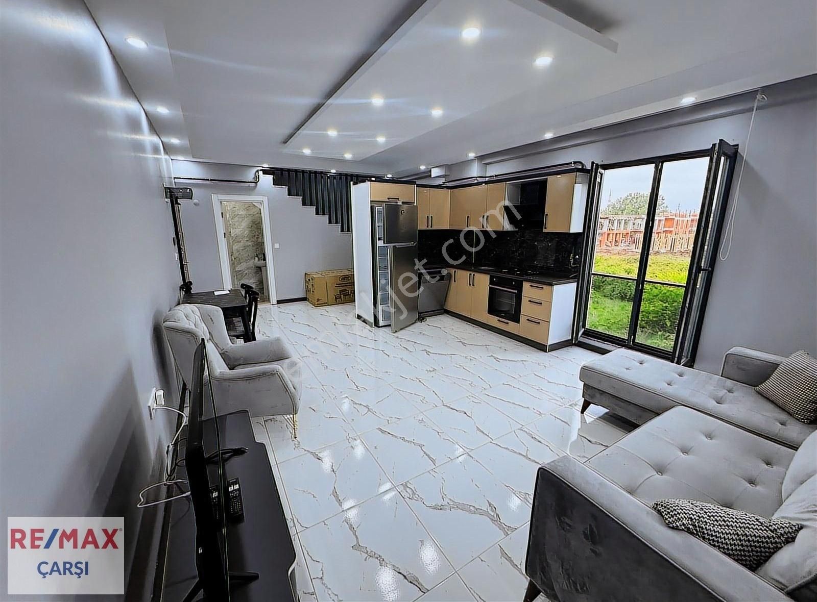 Remax Çarşı Güvencesiyle 1+1 Full Eşyalı Ultra Lüks Daire