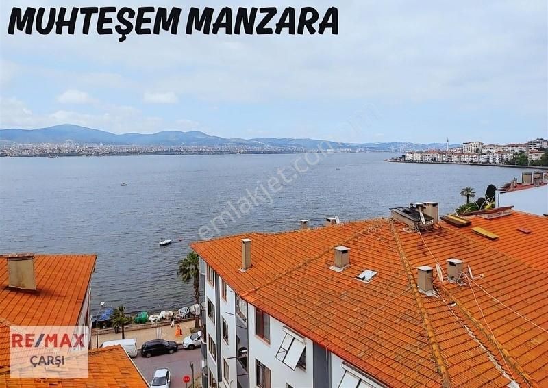 Sahilde, Muhteşem Manzaralı, 5+1, 3 Banyolu Kiralık Çatı Dubleks