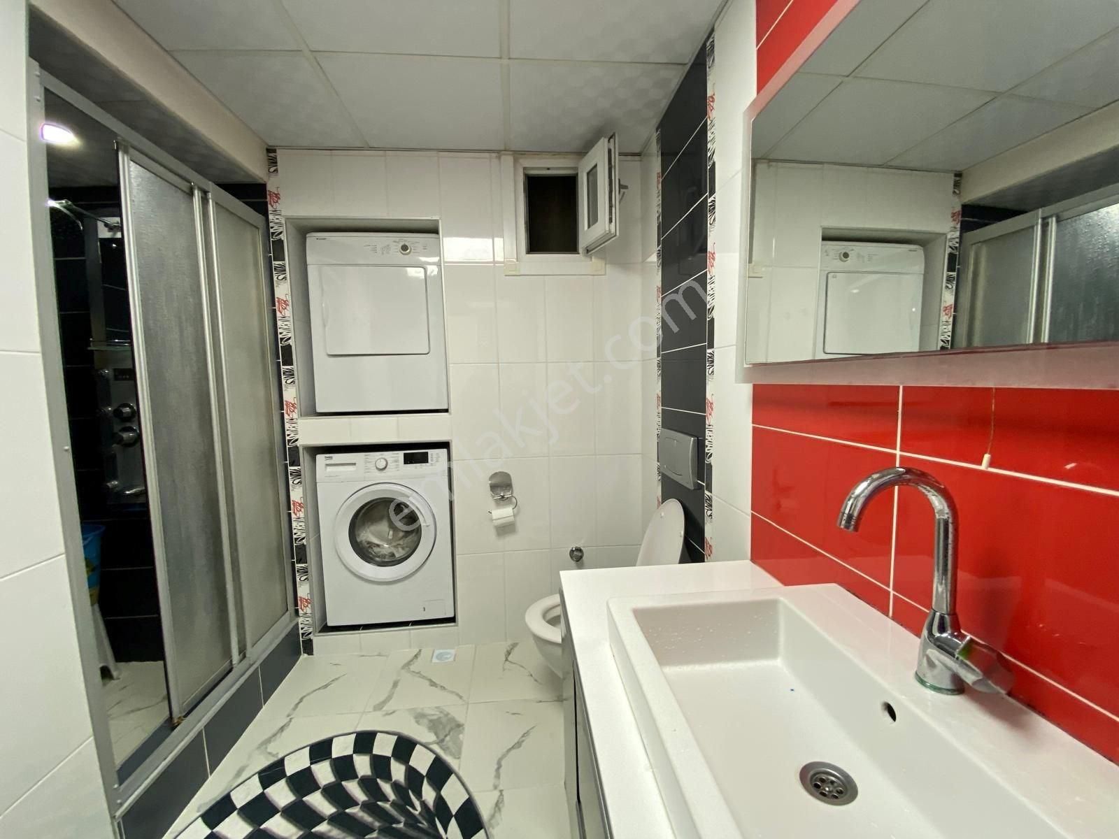 Bağcılar Sancaktepe Mah Satılık Daire 3+1 Yüksek Giriş
