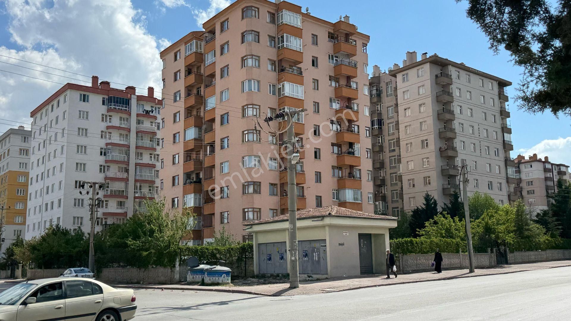 Bosna Hersek Mh Satılık 3+1 Arakat Daire Mesaj Ve Sümeyye Cad. Kesişiminde Anıl Emlak Gayrimenkul