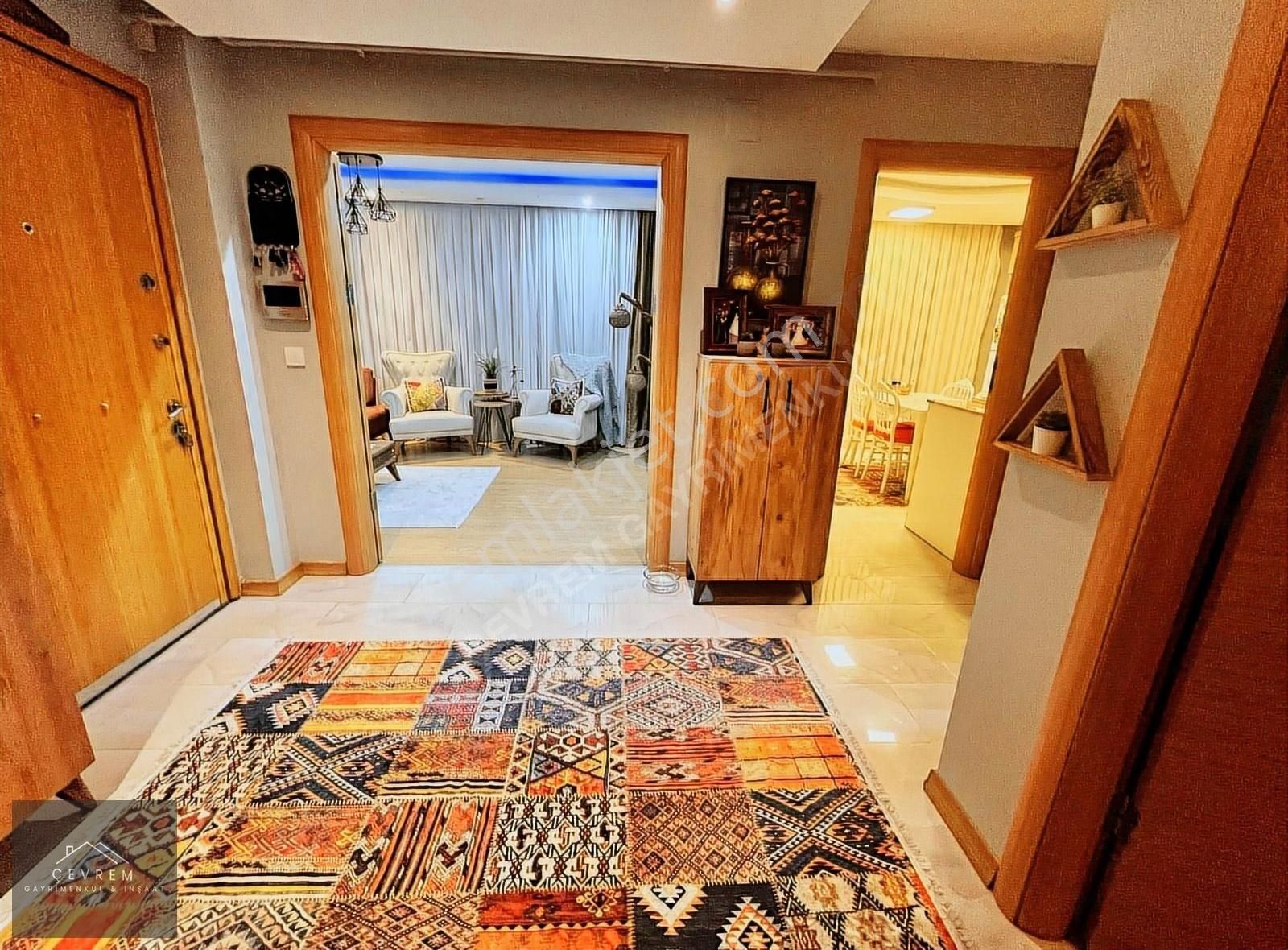 **çevrem*den Yeşilova'da E5'e Yakın Kullanışlı 3+1 110m² Satılık