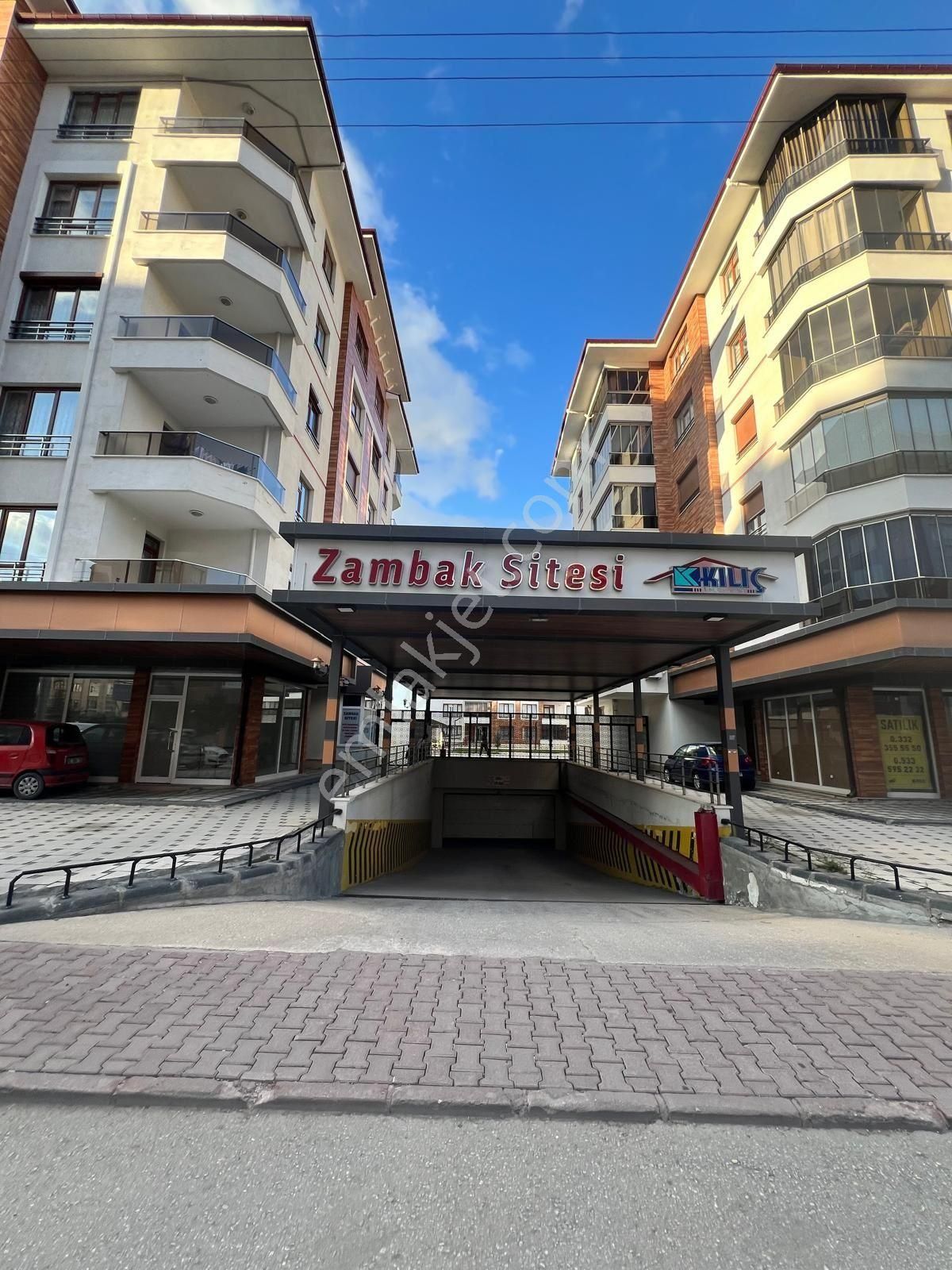 Jandarma Arkası Site İçinde Arakat Lüks Daire