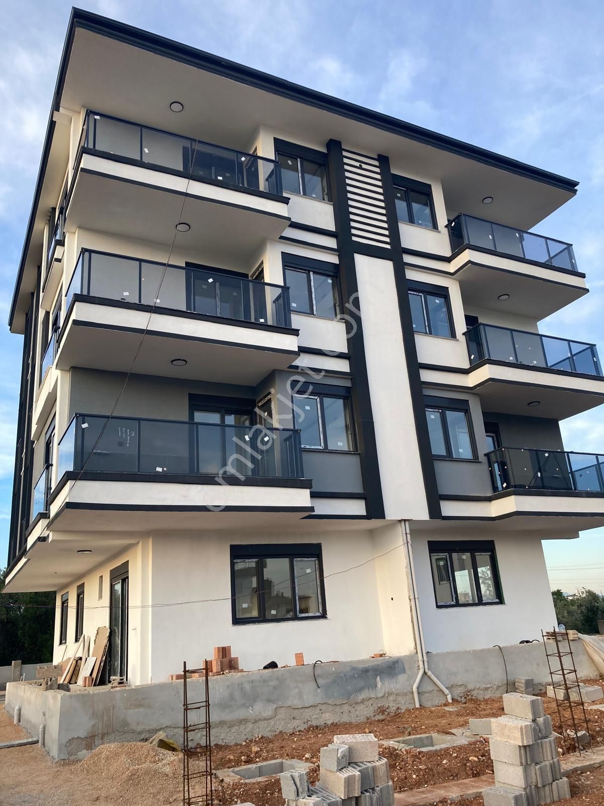 Varsak Karşıyaka Satılık 2+1daire