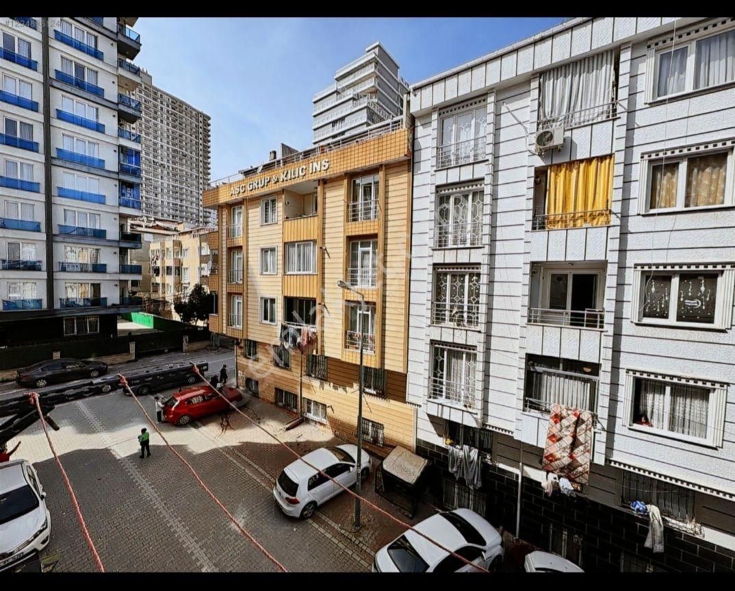 Sahibinden 2+1 Ebeyn Banyolu Asansörlü