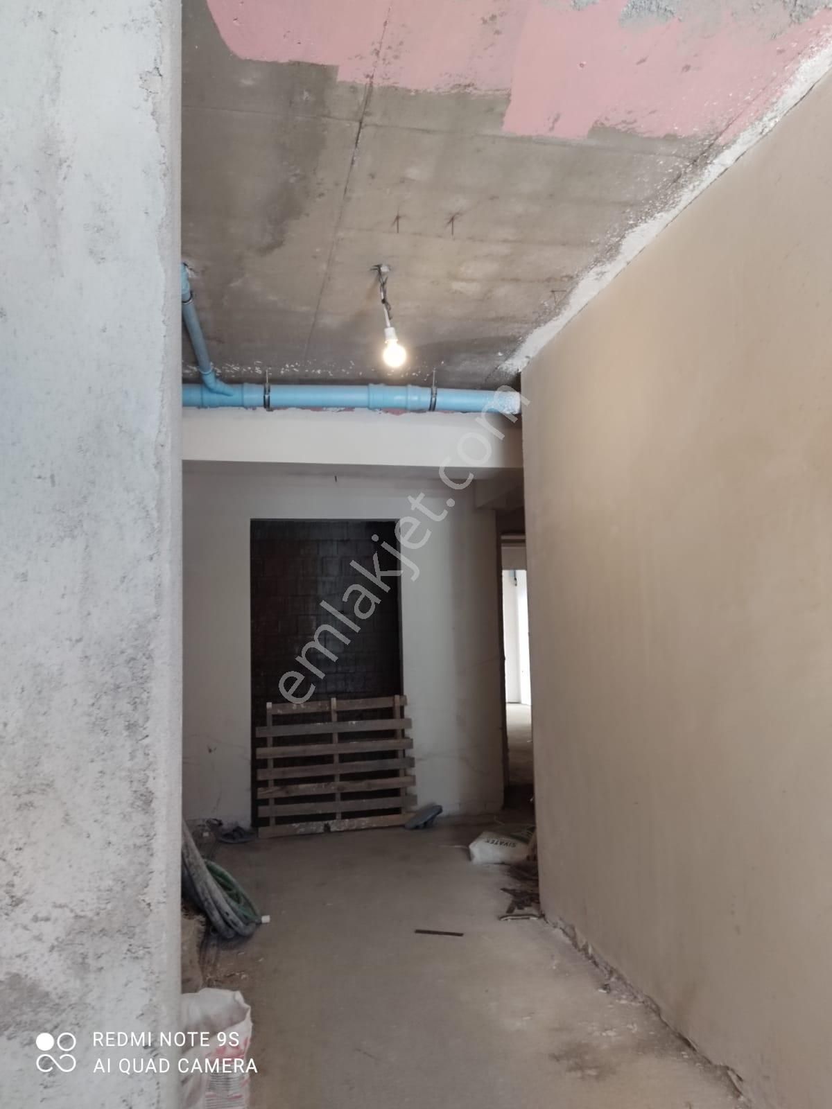 Karşıyaka Bahariye'de Sıfır Satılık 1+1 Lüks Daire - Görsel 28