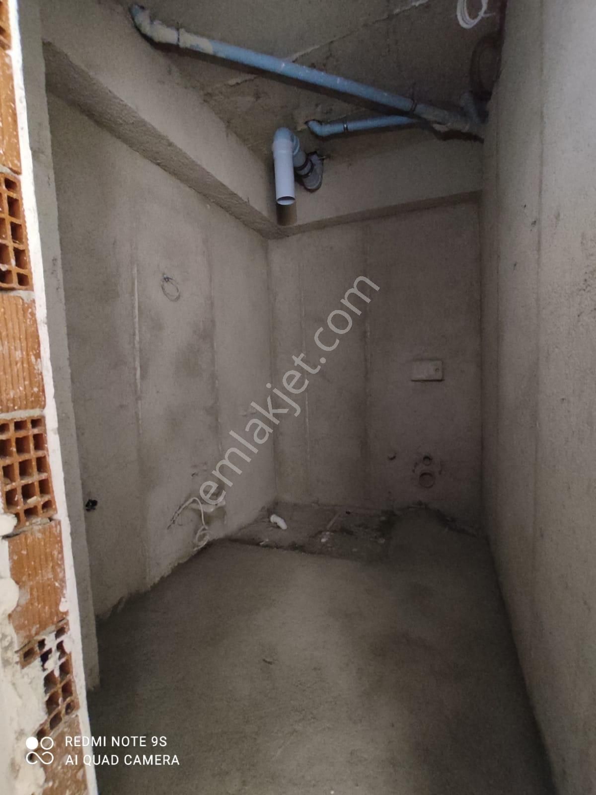 Karşıyaka Bahariye'de Sıfır Satılık 1+1 Lüks Daire - Görsel 19