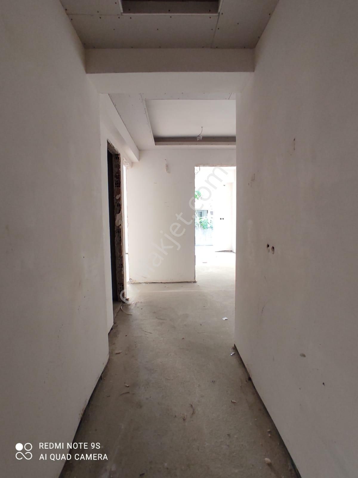 Karşıyaka Bahariye'de Sıfır Satılık 1+1 Lüks Daire - Görsel 24