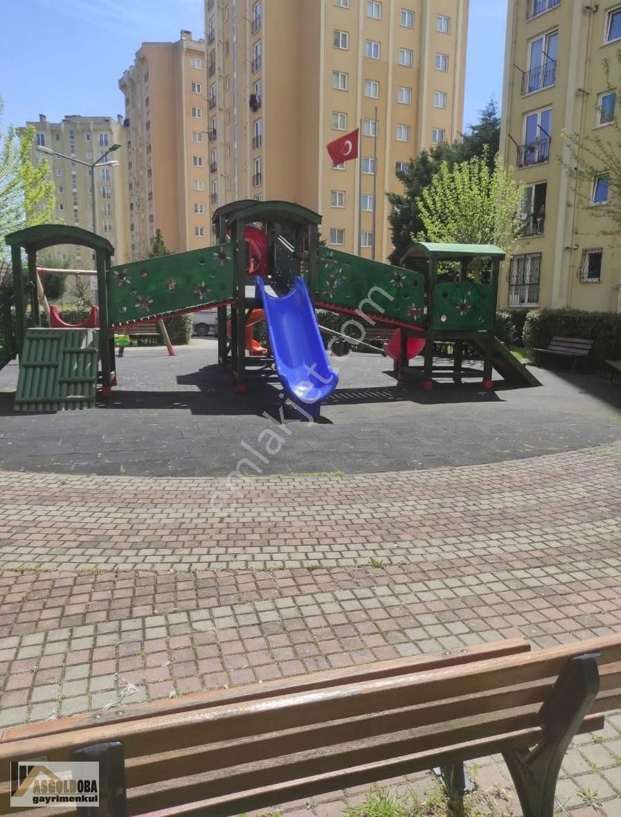 Kiptaş Mimarsinan Evlerinde Satılık 2+1 Daire