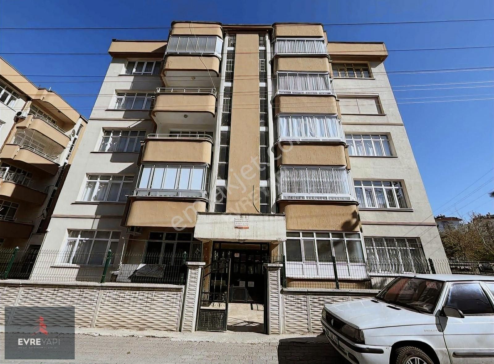 Evre Yapı'dan Koyuncu Petrol Karşısı Satılık 4+1 Geniş Daire