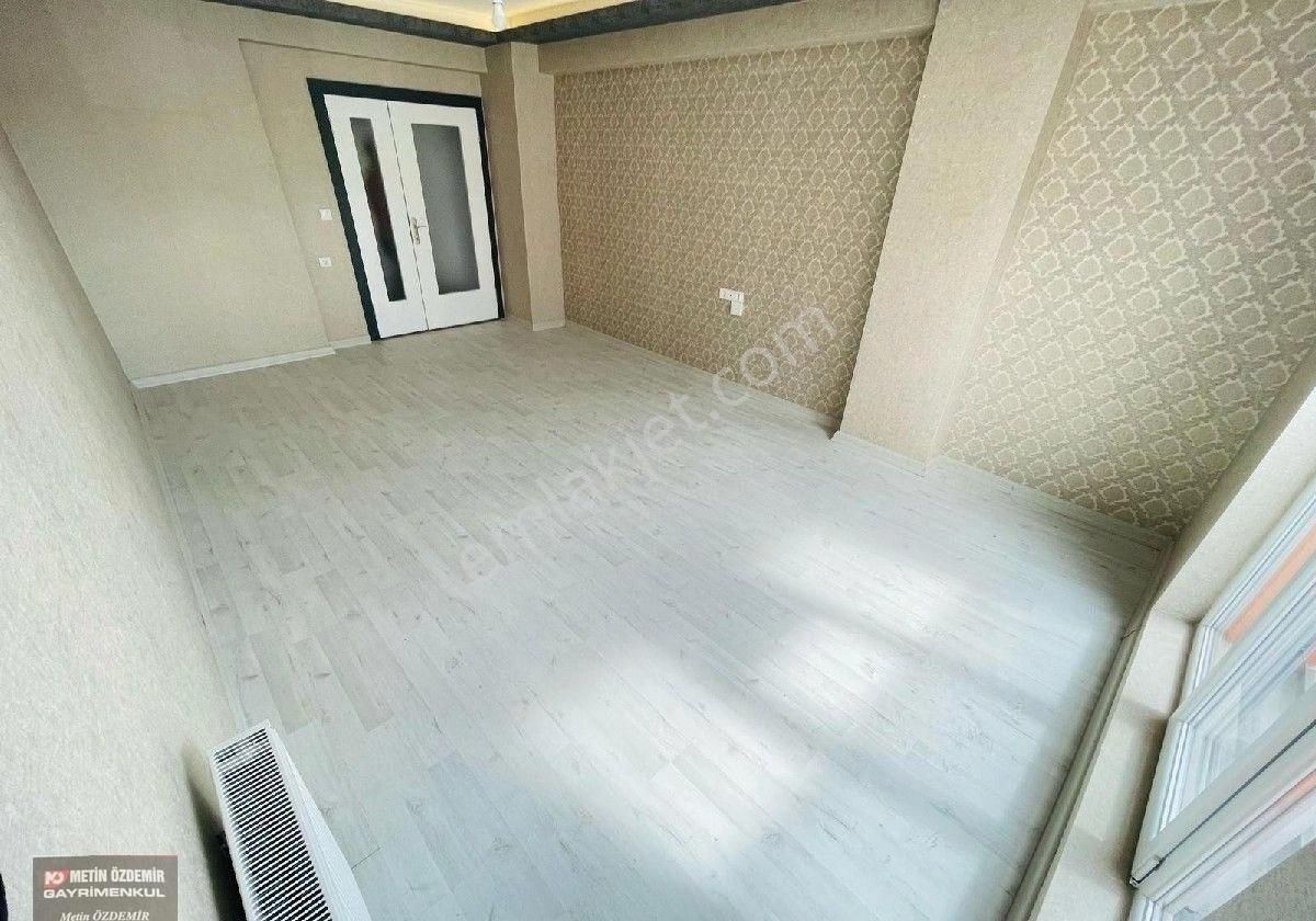 Sincan Yenikent 29 Ekim Mahallesinde Lüks Park Cepheli 3+1 Daire - Görsel 25