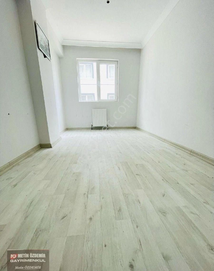 Sincan Yenikent 29 Ekim Mahallesinde Lüks Park Cepheli 3+1 Daire - Görsel 5