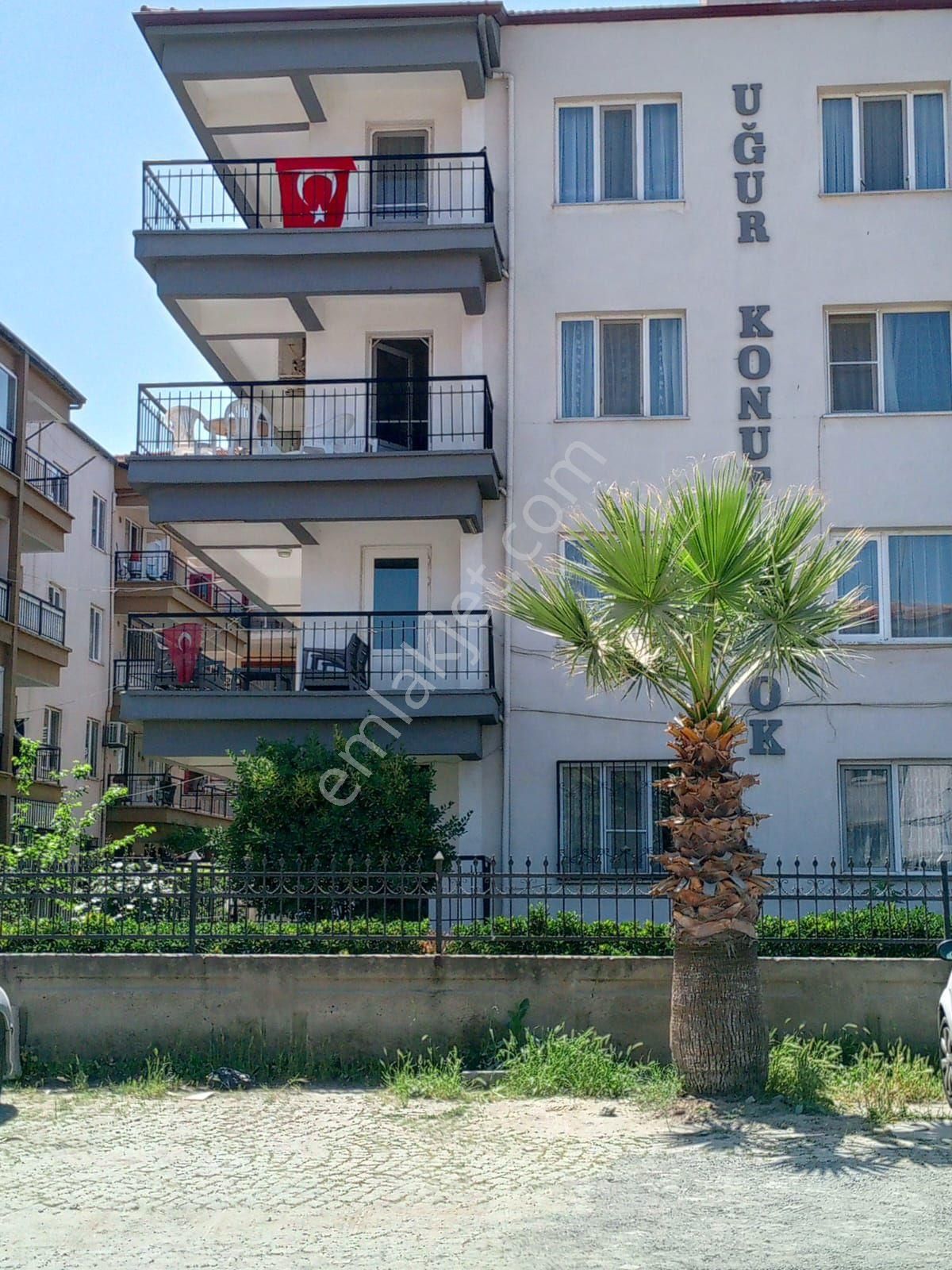 Sahibinden Ara Kat Geniş Daire