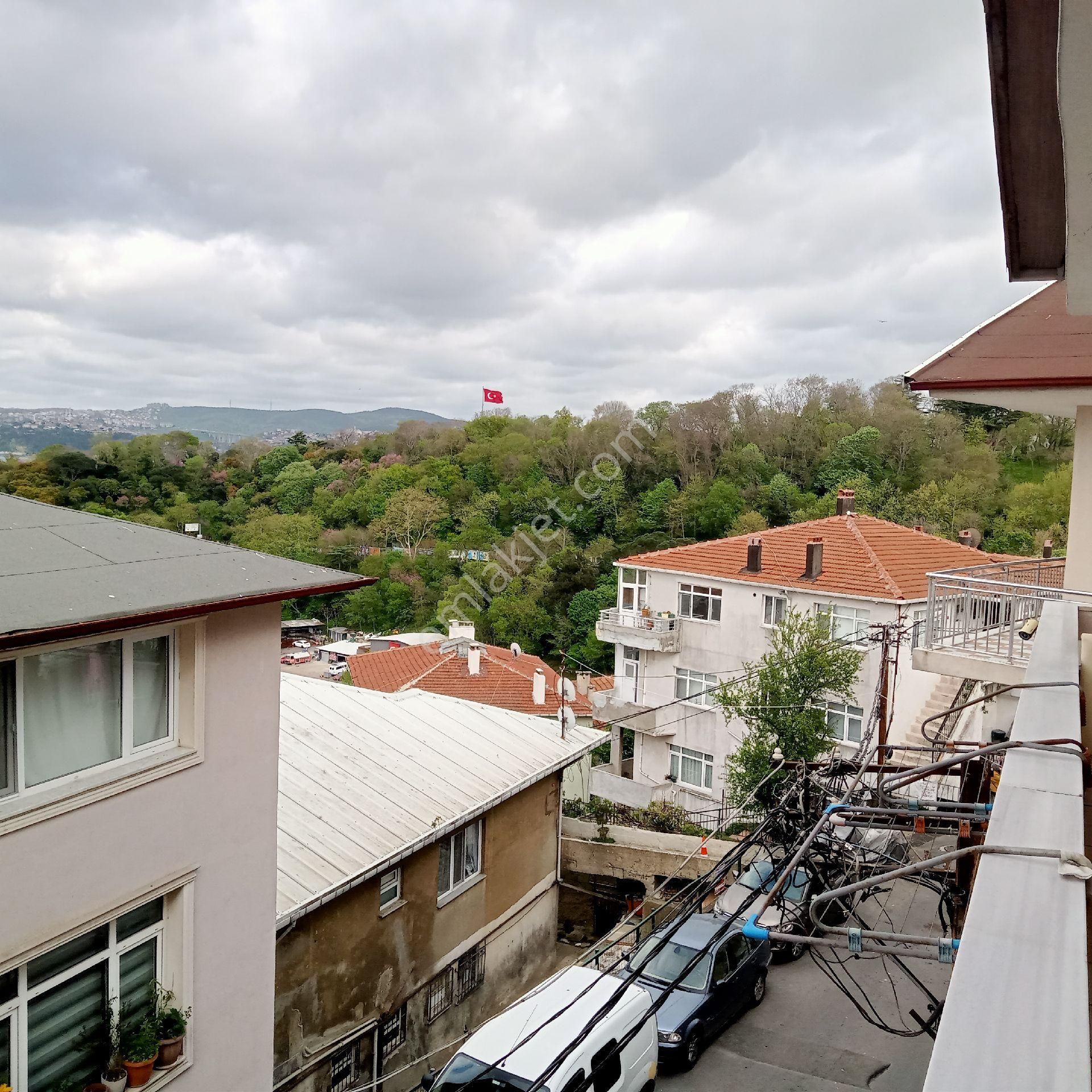İstinye Koru Mahallesinde Satılık 3.katlı Bina