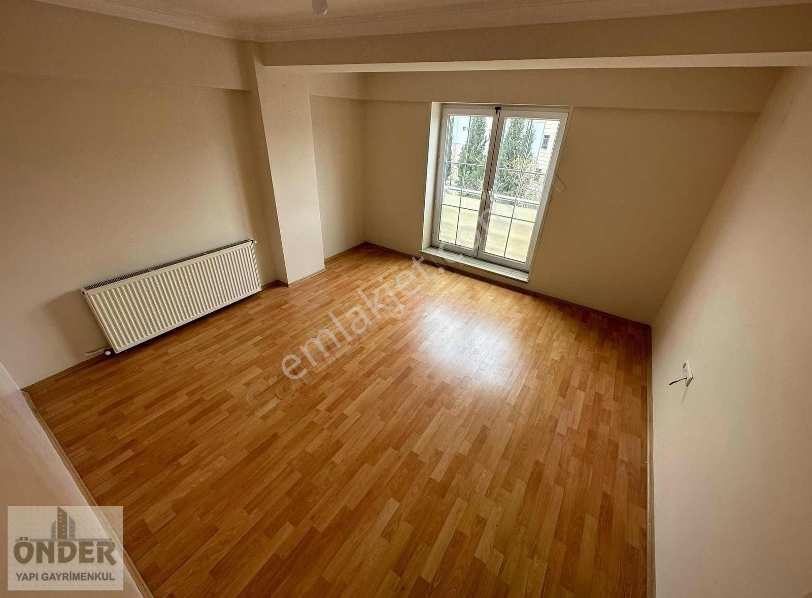 Harika 2+1 Ara Kat İskanlı Ve Asansörlü