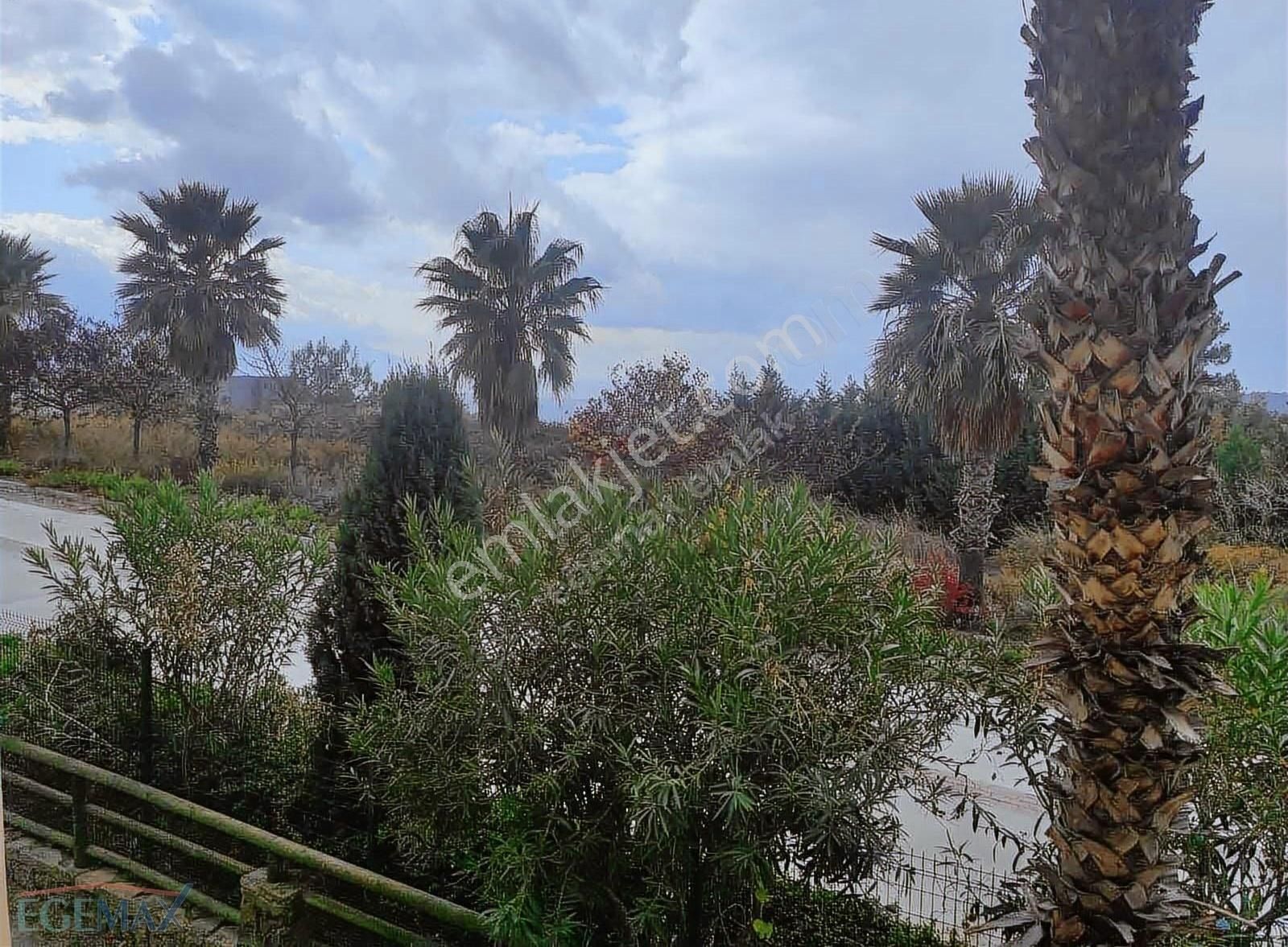 Havuzlu Sitede Esyali Yazlik - Görsel 5