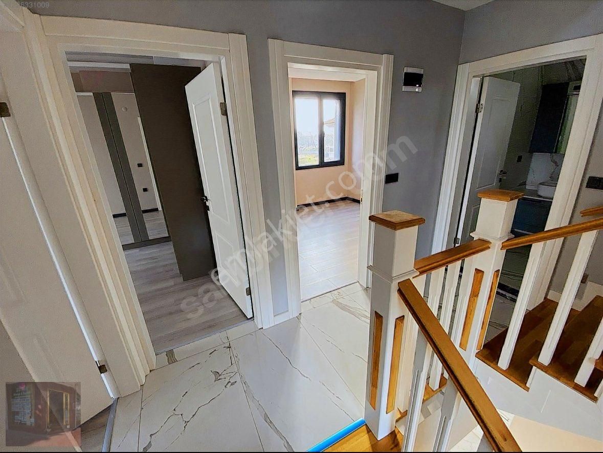 Güçlü Kardeşler Altınoluk Merkezde Tam Müstakil Ultra Lüks Fırsat Villa - Görsel 20