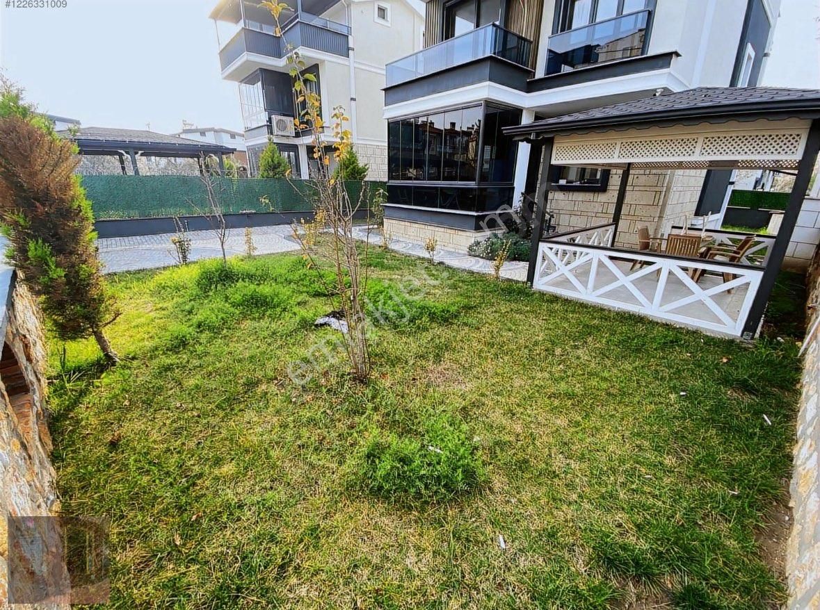 Güçlü Kardeşler Altınoluk Merkezde Tam Müstakil Ultra Lüks Fırsat Villa - Görsel 5