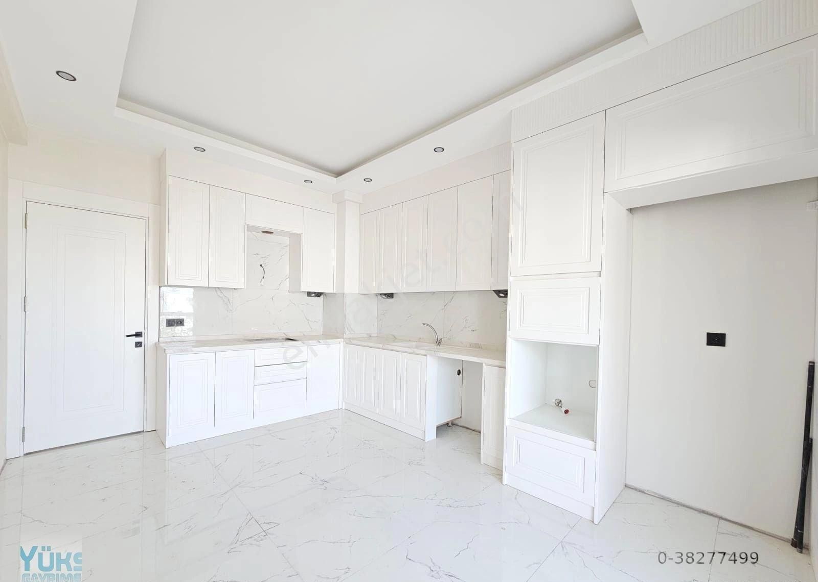 Denizli Karahasanlı Da 3+1 170 M2 Mükemmel Merkezi Konumda Satılık Arakat Daireler