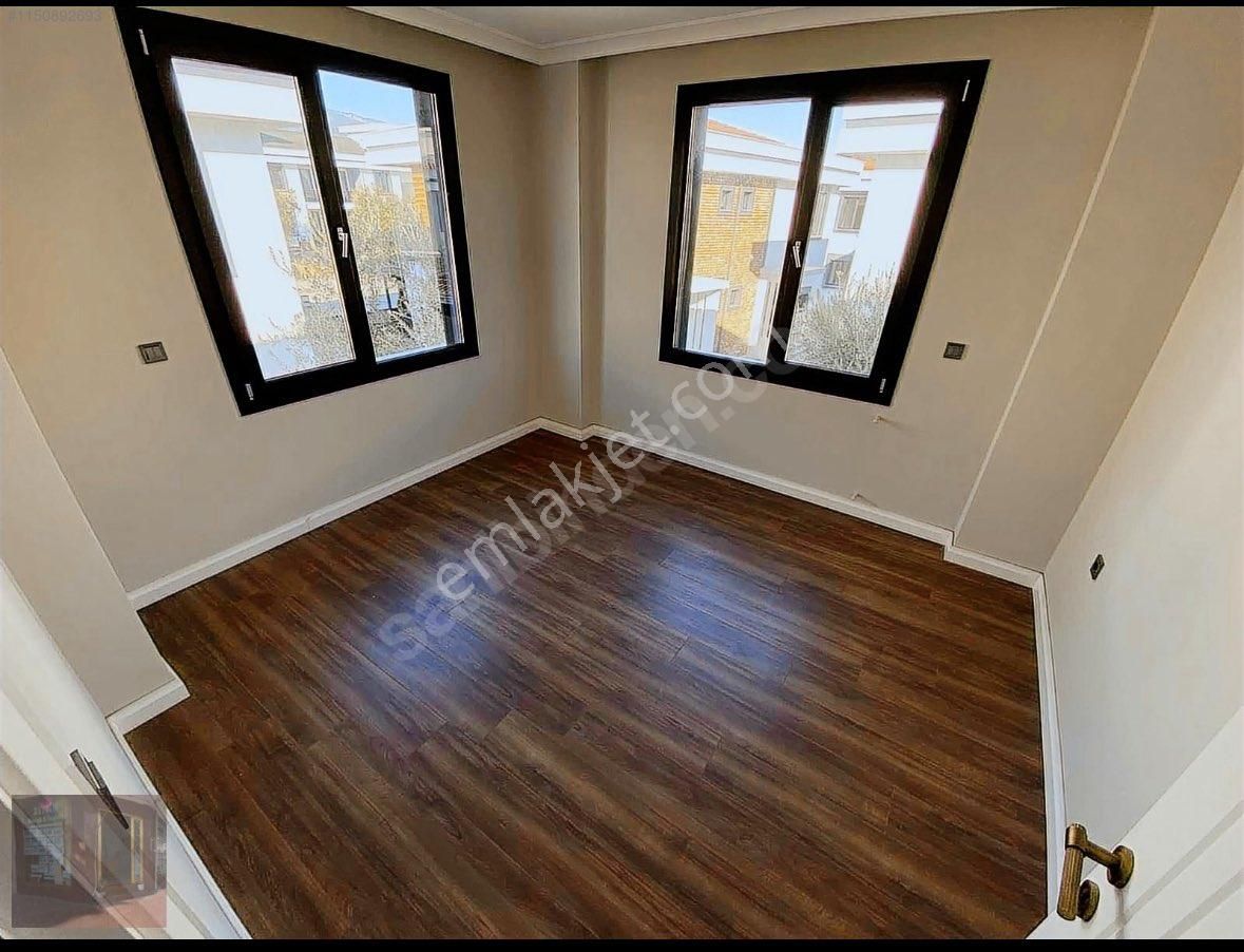 Güçlü Kardeşler Altınoluk Güre Arası Yolun Altı Site İçi Lüks Villa’lar - Görsel 19