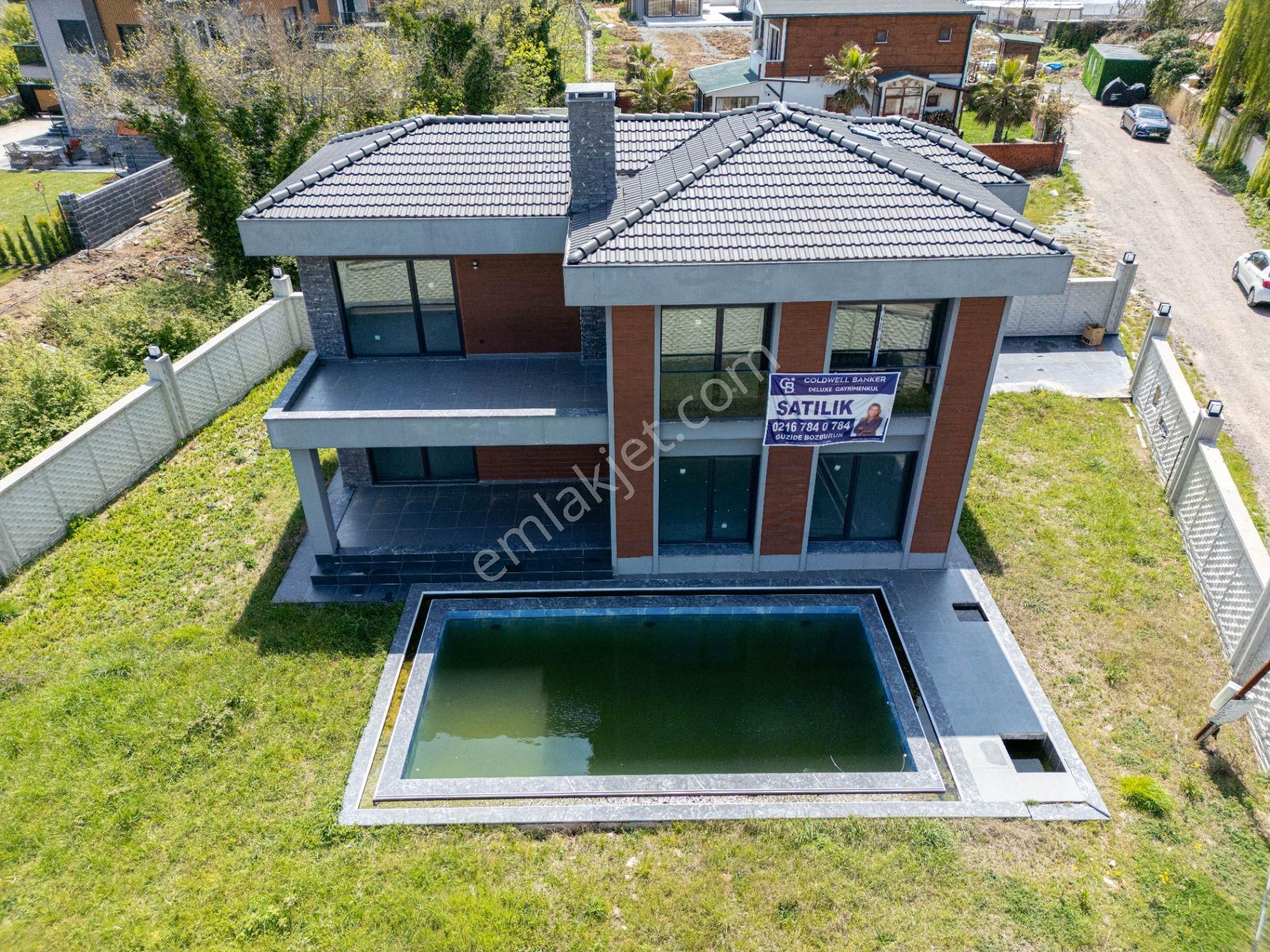 Şile Meşrutiyet'te Merkeze Ve Denize 10 Dk 4+1 Müstakil Villa