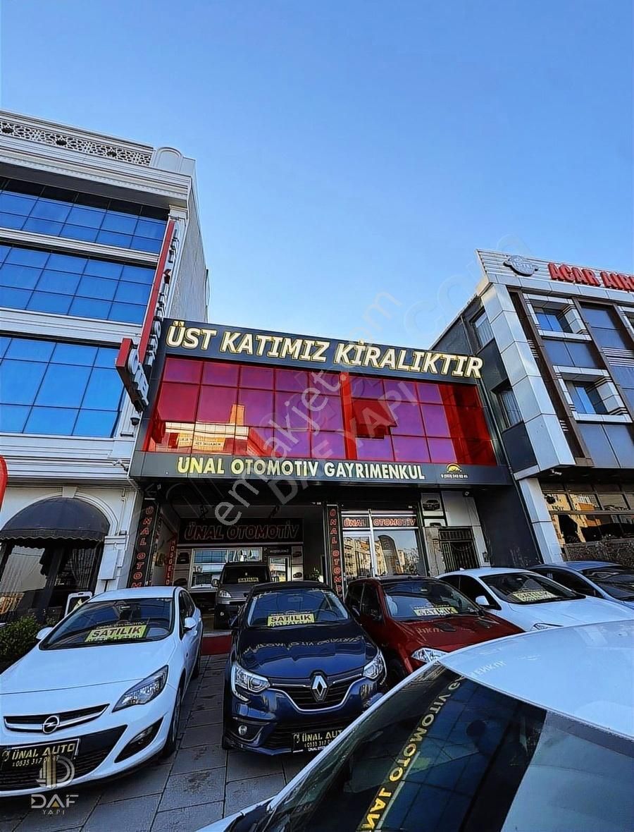 Arnavutköy Havalimanı Güzergahı Oteller Bölgesinde Müstakil Ofis