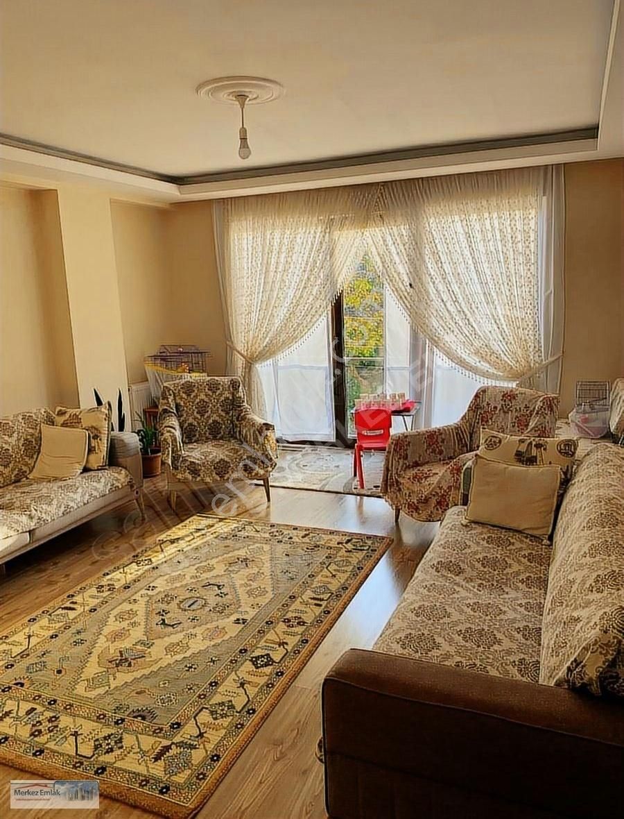 Merkez Emlâk Armağan'dan 2+1 2.kat Doğa Manzaralı Geniş Ferah..