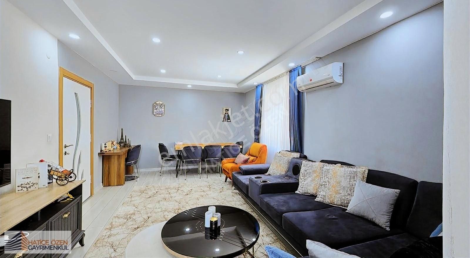 Kızıltoprak'ta Meydan Kavşağı Yakını Satılık 2+1 Yeni Daire