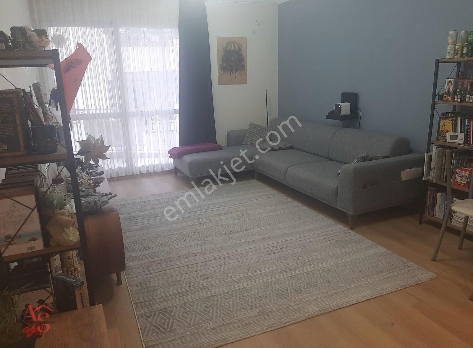 Göztepe De Cadde Yakını Çift Cephe, Bakımlı 3+1 Arakat Daire