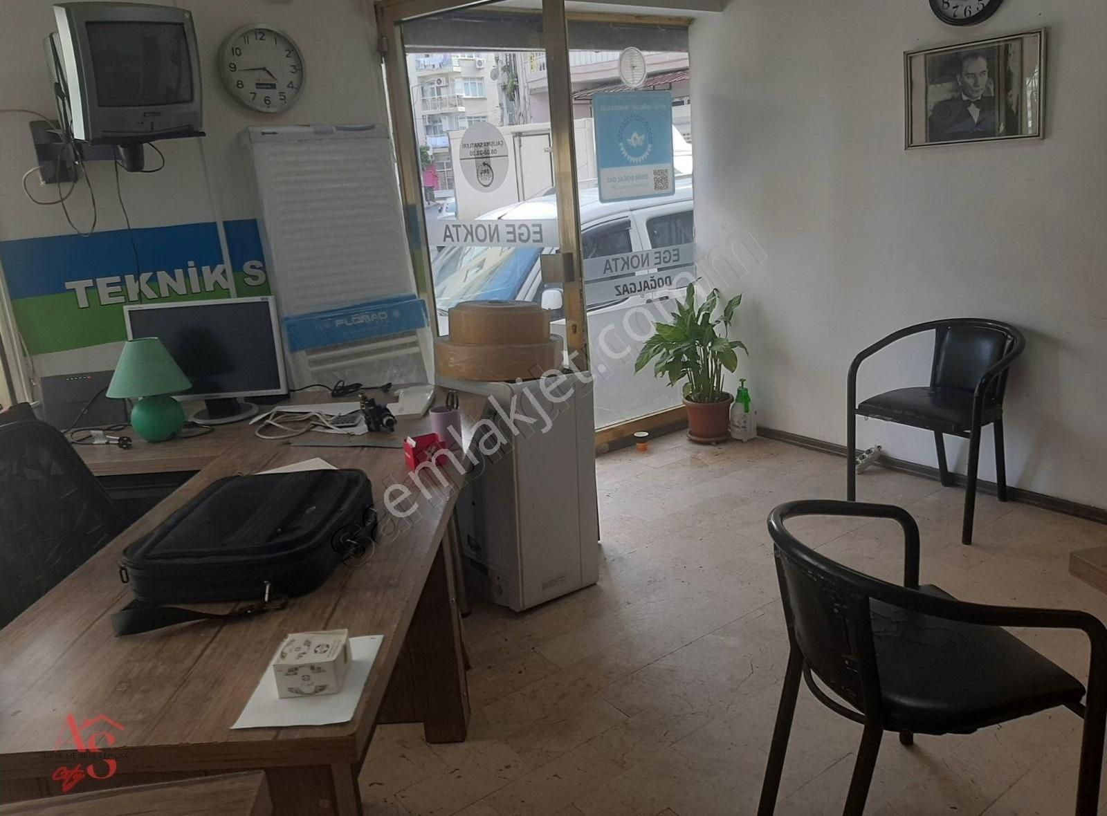 Güzelyalı Da Park Yakını Köşe Konum İşyeri