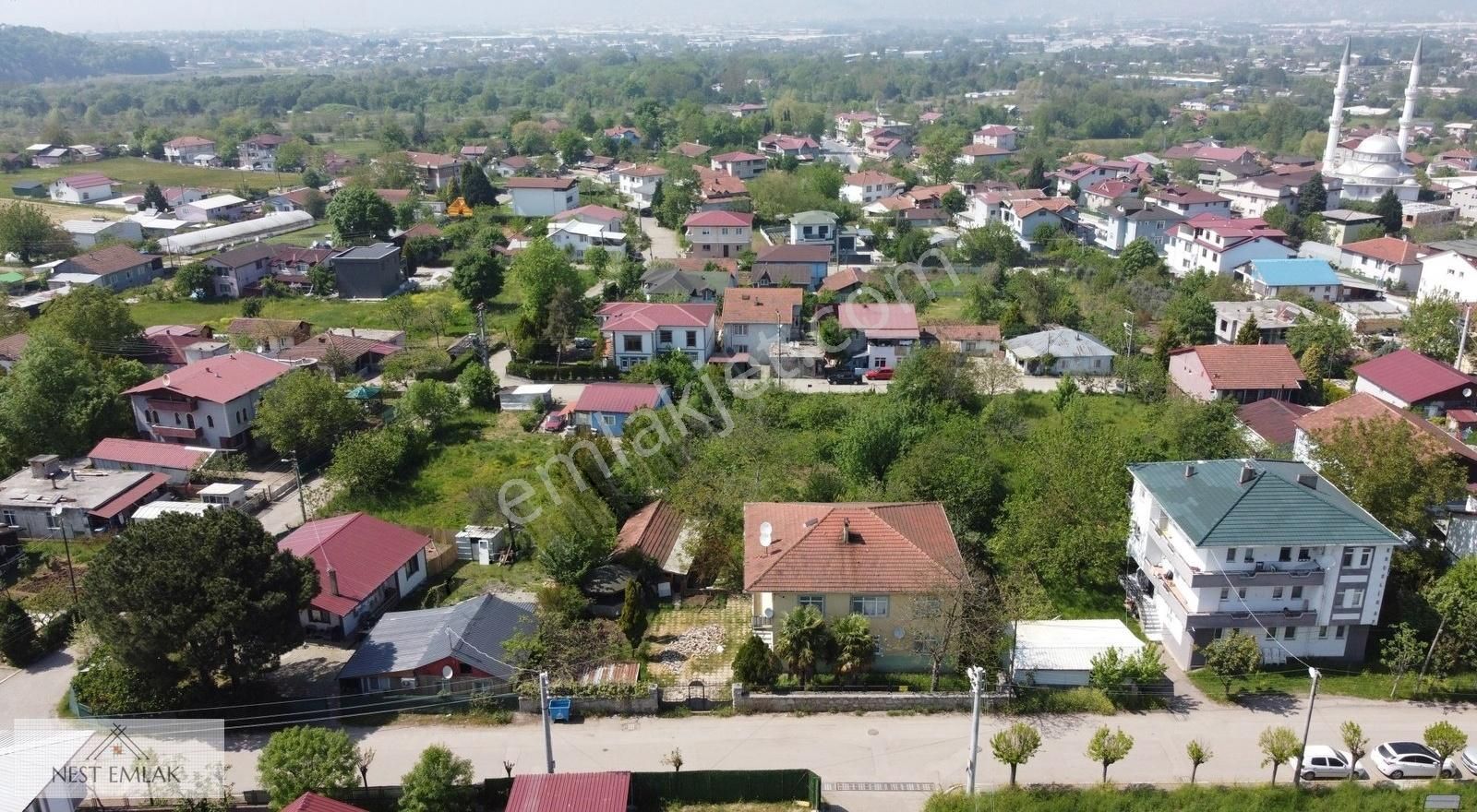 728 M2 Arsa Ve 2 Katlı Bina