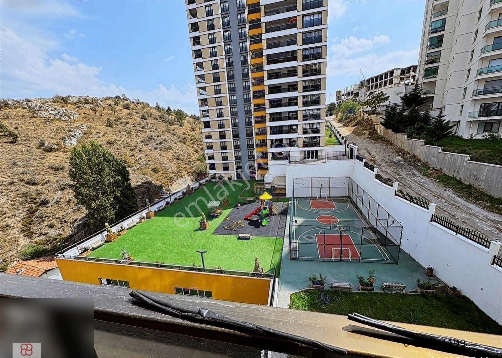 İnci Bulvar Başkent Sitesinde Satılık Ultra Lüx 4+1 Daire