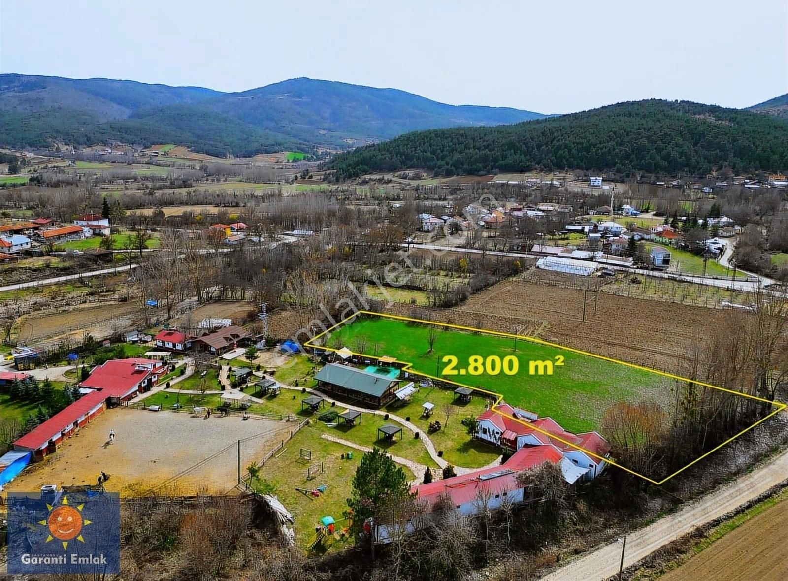 Garanti Emlak'tan, Akpınar'da 2.800 M², Emsalsiz Bir İmarlı Arsa