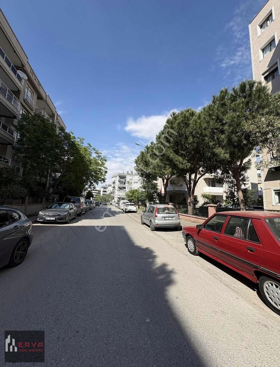 Gazi Mahallesi Rota Kolejine Yürüme Mesafesinde