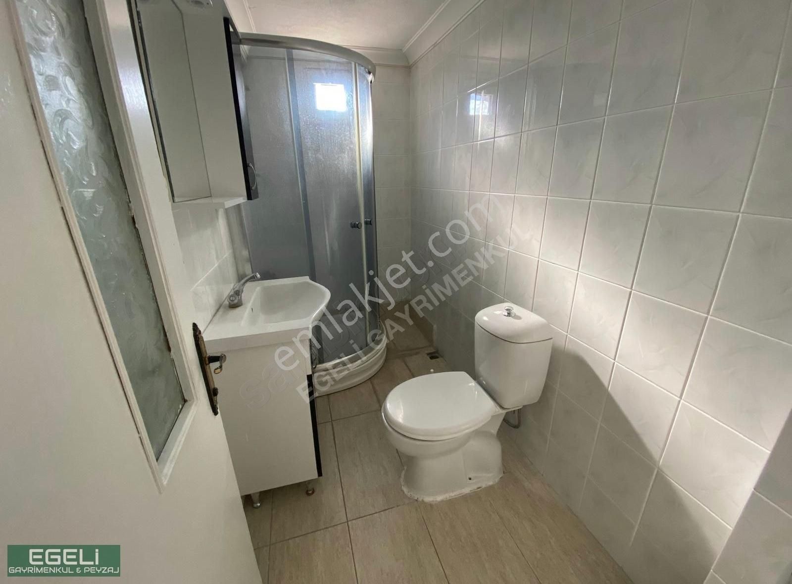 Egeli'den Görükle Merkez'de 3+1 Eşyasız Kiralık Daire