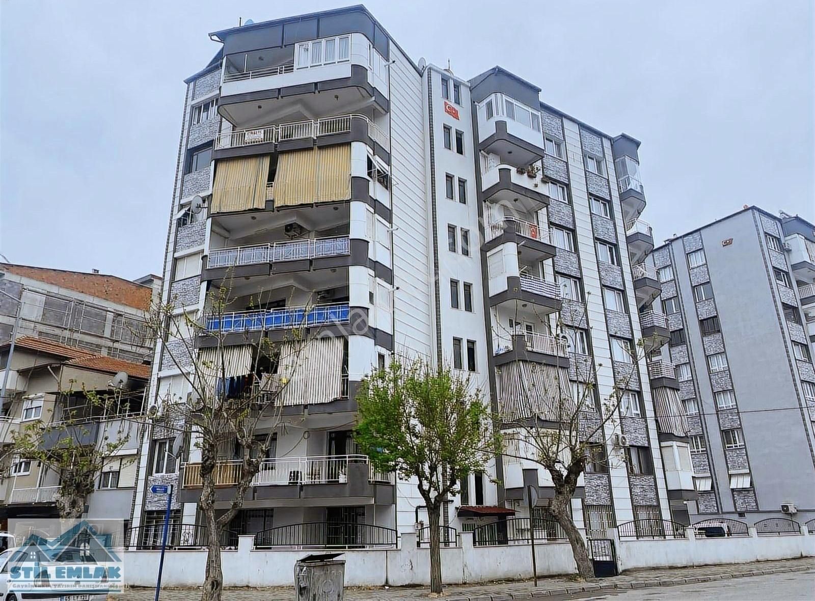 Salihli Satılık 3+1 Site İçi Daire Cumhuriyet Mahallesi