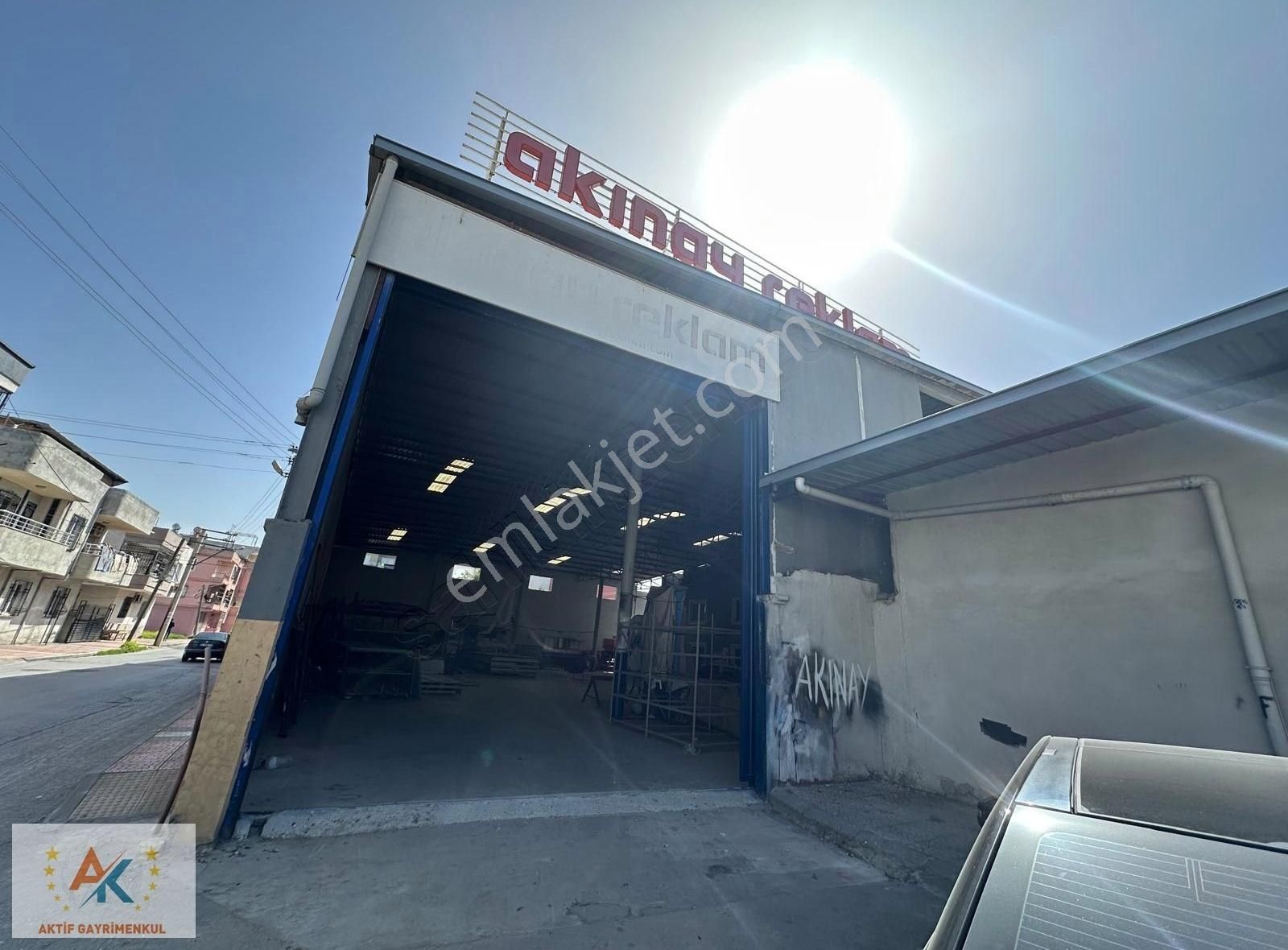 Aktif'den Gündoğdu'da 1350 M2 Satılık Depo+ofis
