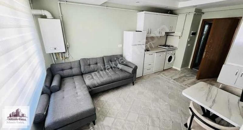 Atlantisten İstiklalde Arakat Sıfır Eşyalı 1+1 Apart!