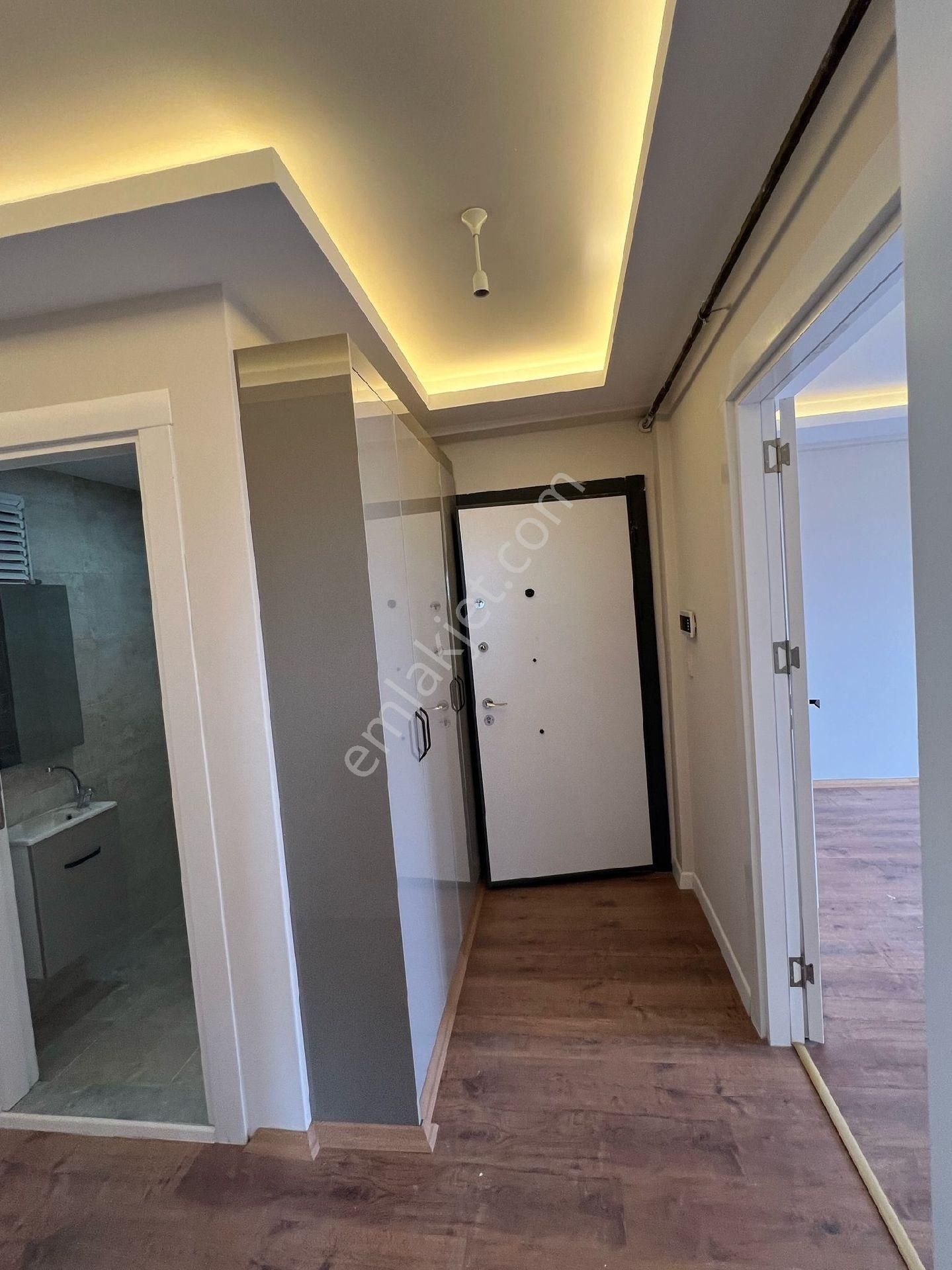 Tarsus İncirlikuyu Mevki 3+1daire 135mt Dogalgaz Mevcutur Satlıktır