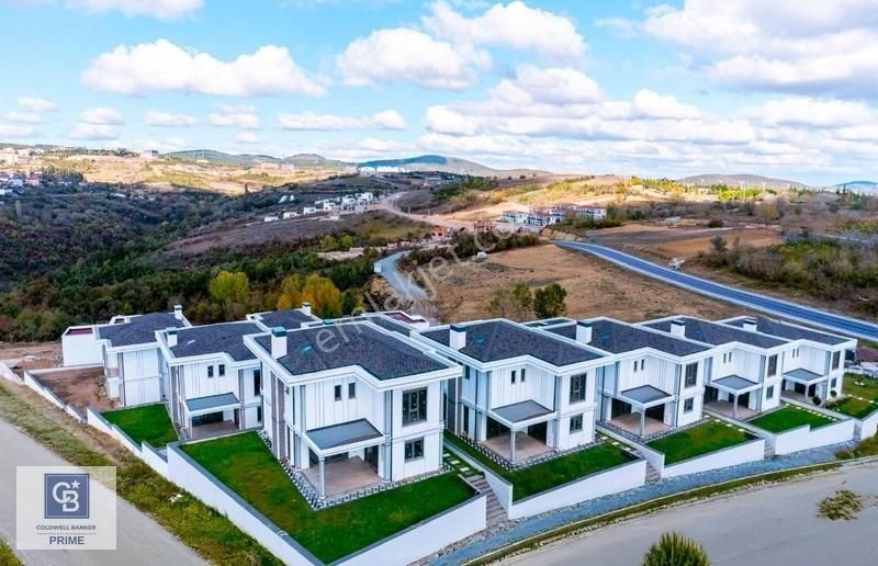 Kabaoğlu'nun Gözdesi! Müstakil Bahçe Kapalı Otopark 4+1 Villa