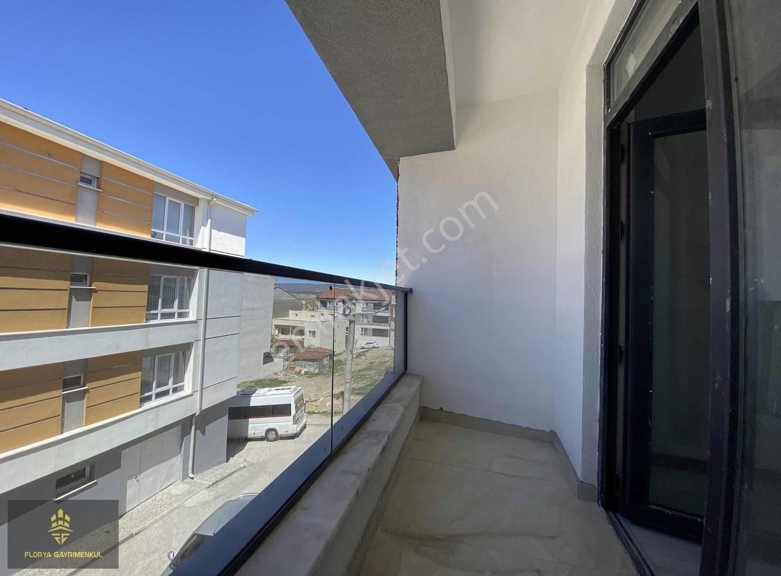 Şirintepe Mah Yayla Caddesi Yakını Geniş Lüx Kiralık 2+1 Daire