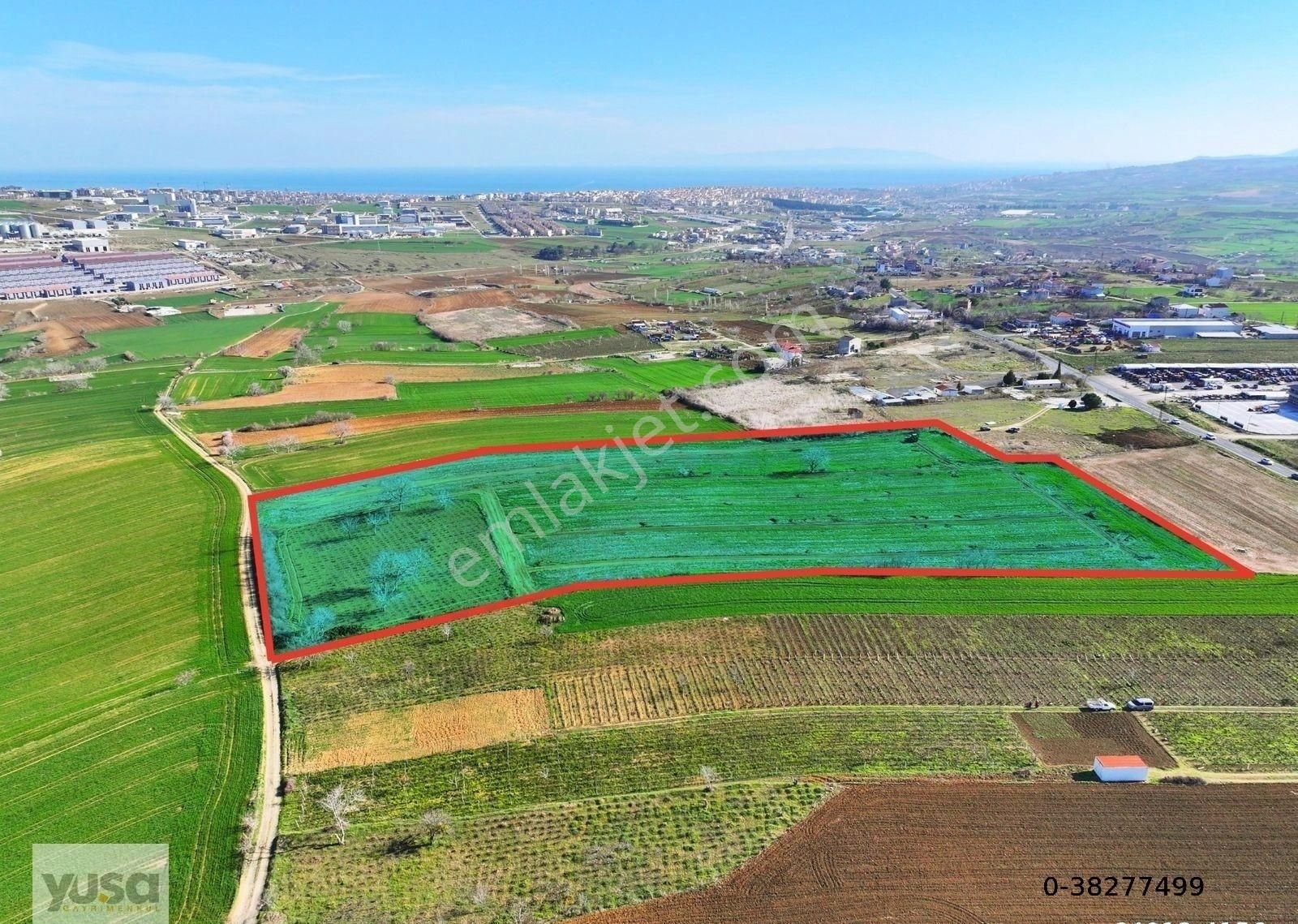 Tekirdağ Merkez'de Proje İçinde Deniz Manzaralı 200m² Parsel