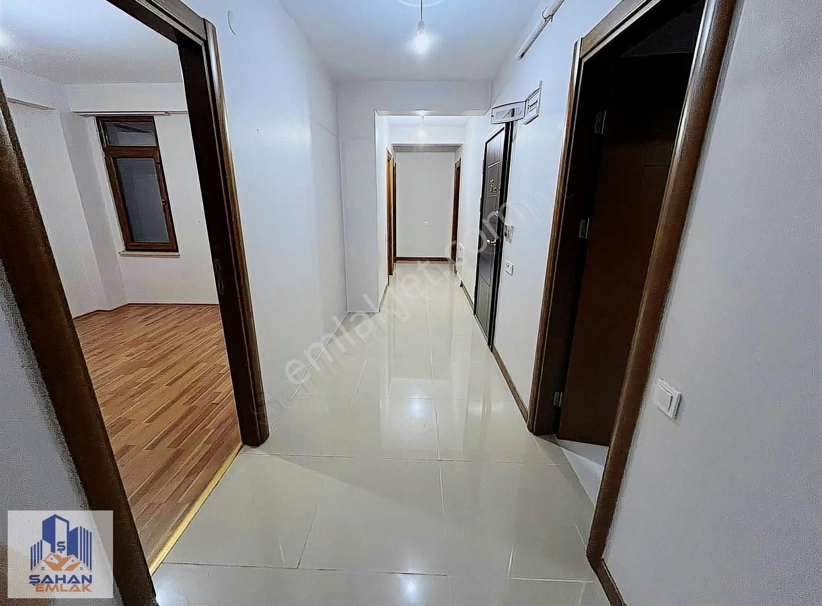 Şahan'dan Site İçi Geniş Arakat Satılık 3+1 Lüx Daire