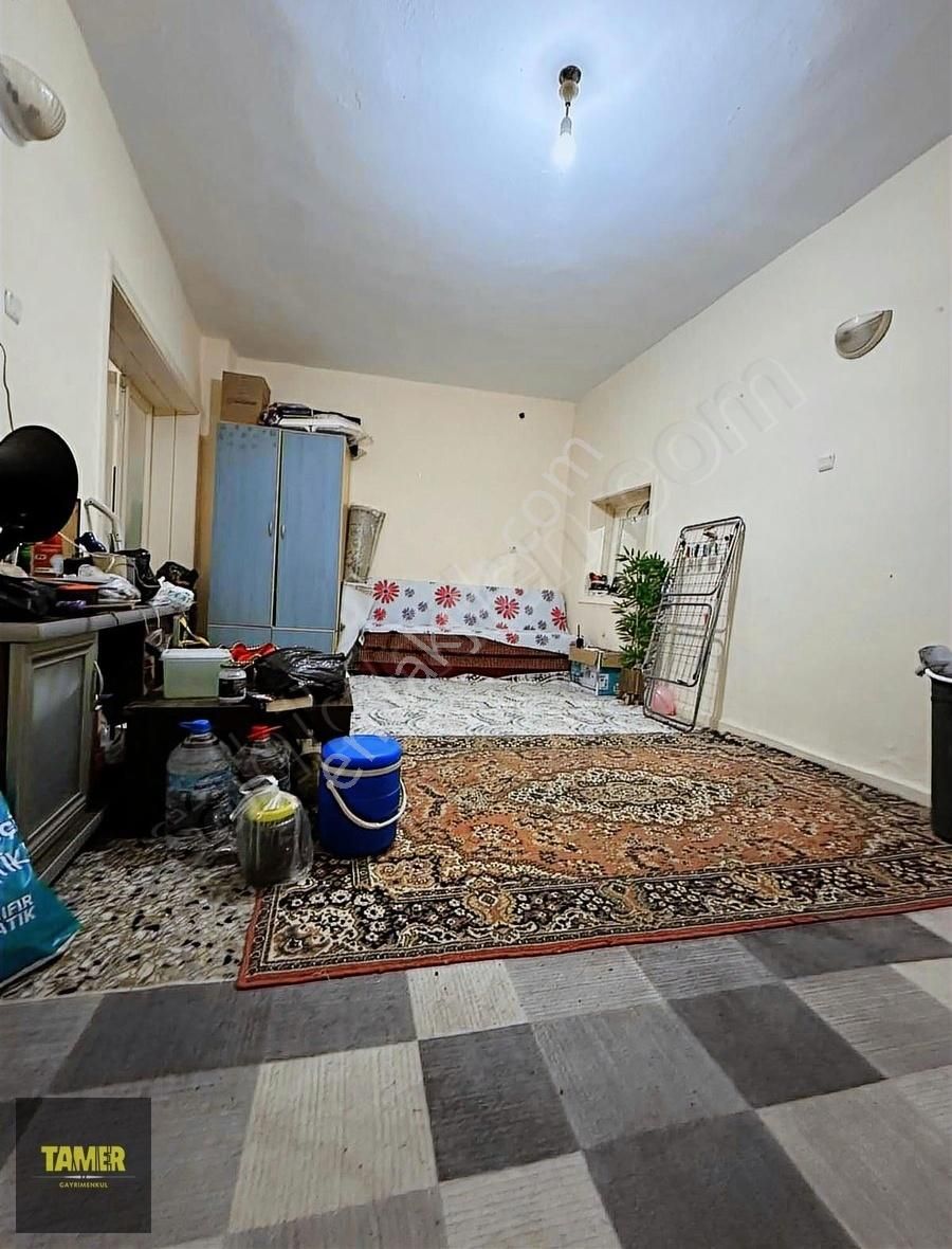 Tamer'den Edremit Üçgen Park Merkezinde Satılık 3+1 Daire