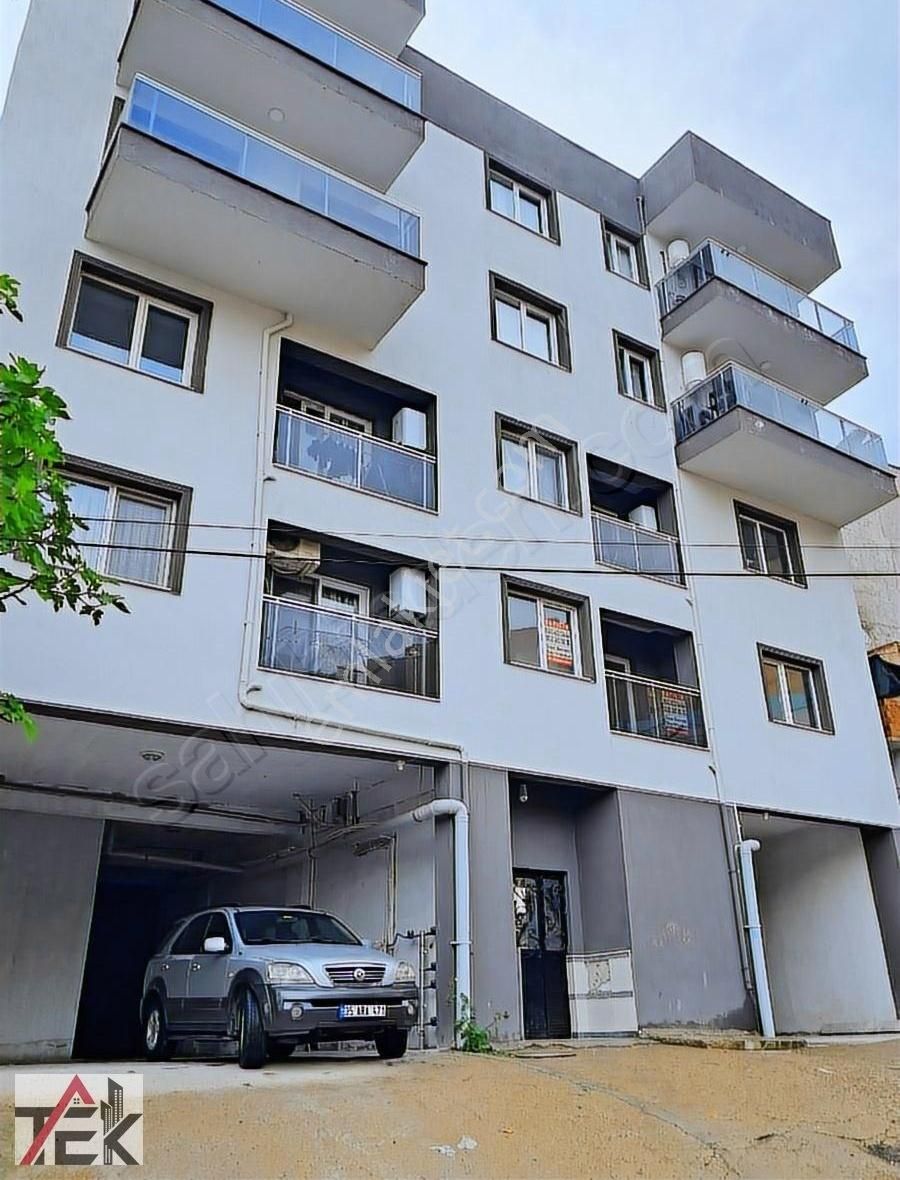 Vestparkın Karşında 2+1 Ara Kat Kapalı Mutfaklı Sıfır