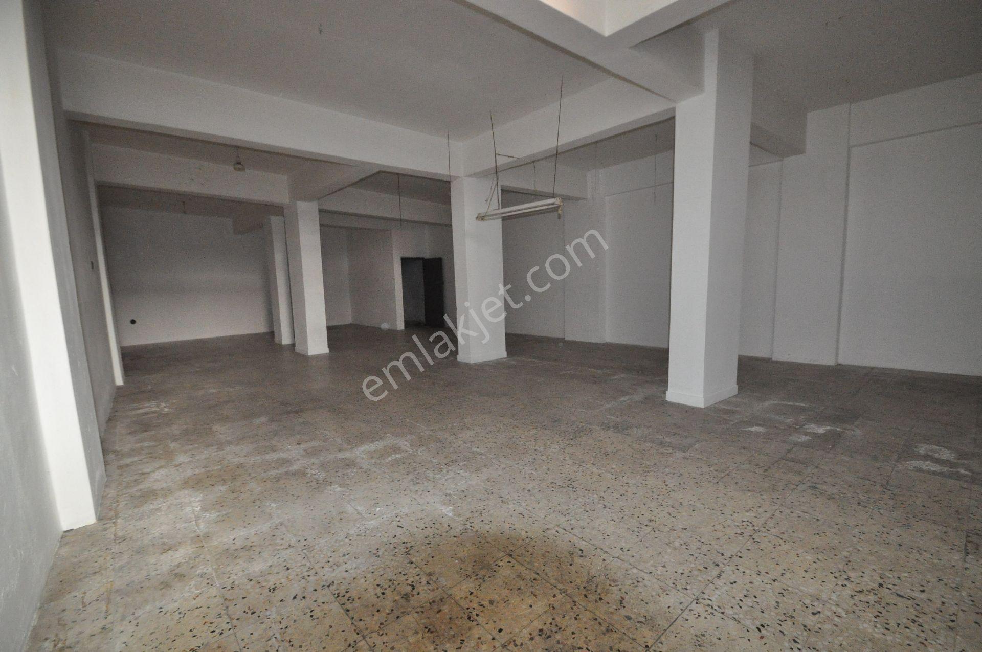 Bayrampaşa Kartaltepe Kaçmazdan Kiralık Net 120m2 Yarıbodrum Atölye Depo Vs.dükkan - Görsel 2