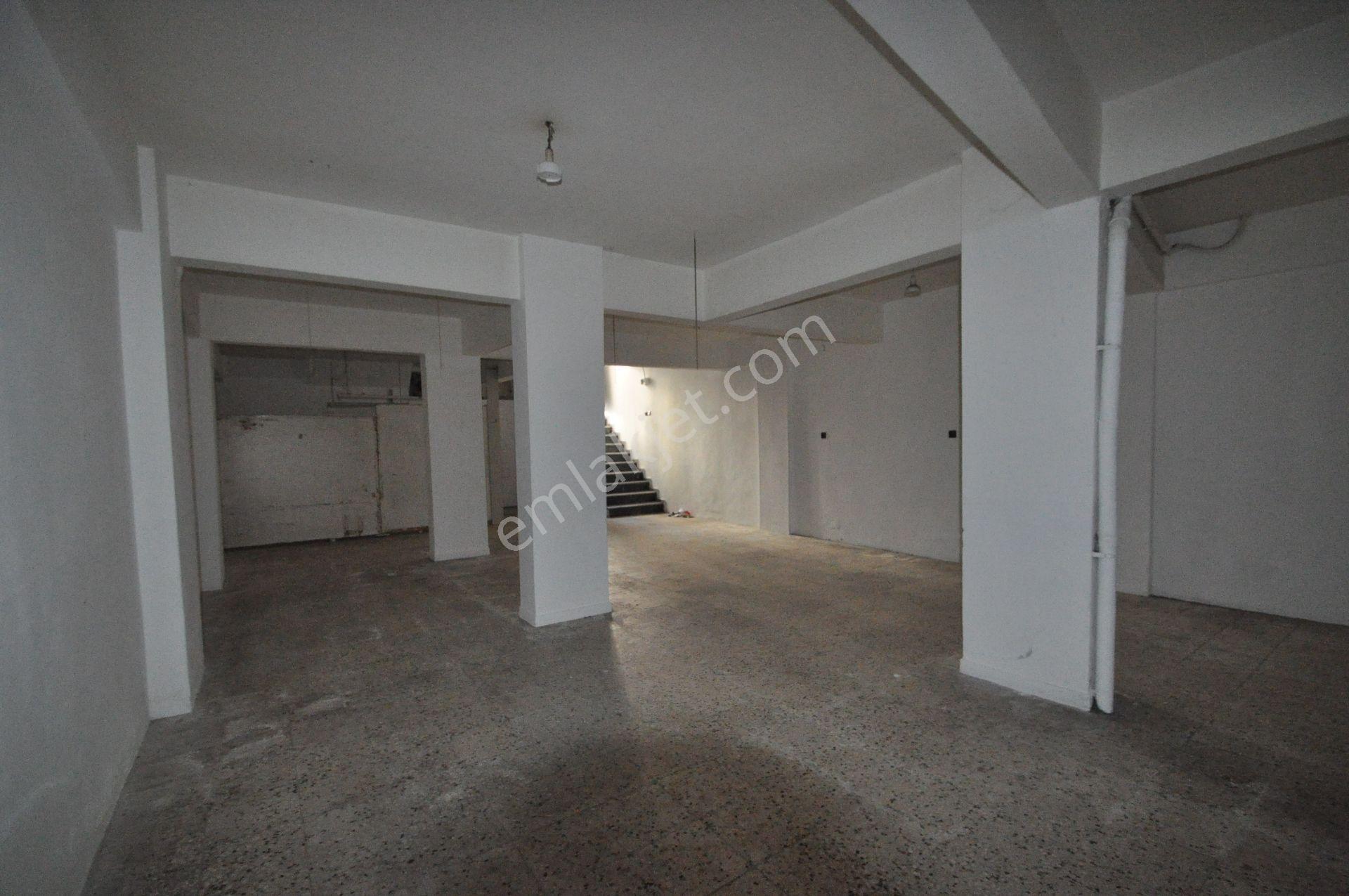 Bayrampaşa Kartaltepe Kaçmazdan Kiralık Net 120m2 Yarıbodrum Atölye Depo Vs.dükkan - Görsel 6