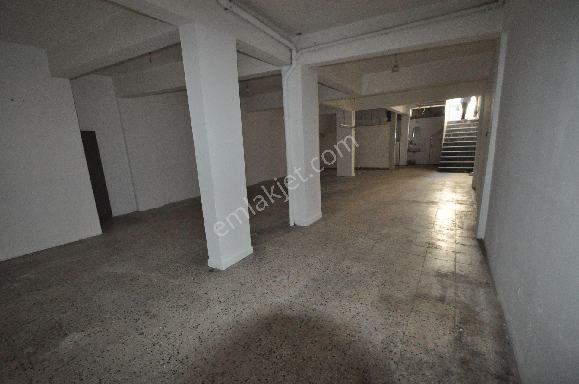 Bayrampaşa Kartaltepe Kaçmazdan Kiralık Net 120m2 Yarıbodrum Atölye Depo Vs.dükkan